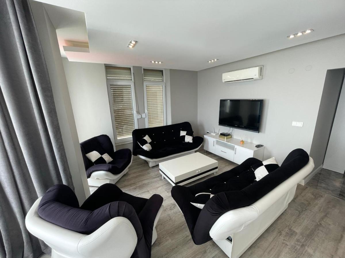 Sa Apartments! Beachfront Apartment With Sea View & Pool Αλάνια Εξωτερικό φωτογραφία