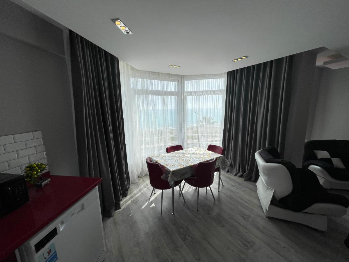 Sa Apartments! Beachfront Apartment With Sea View & Pool Αλάνια Εξωτερικό φωτογραφία